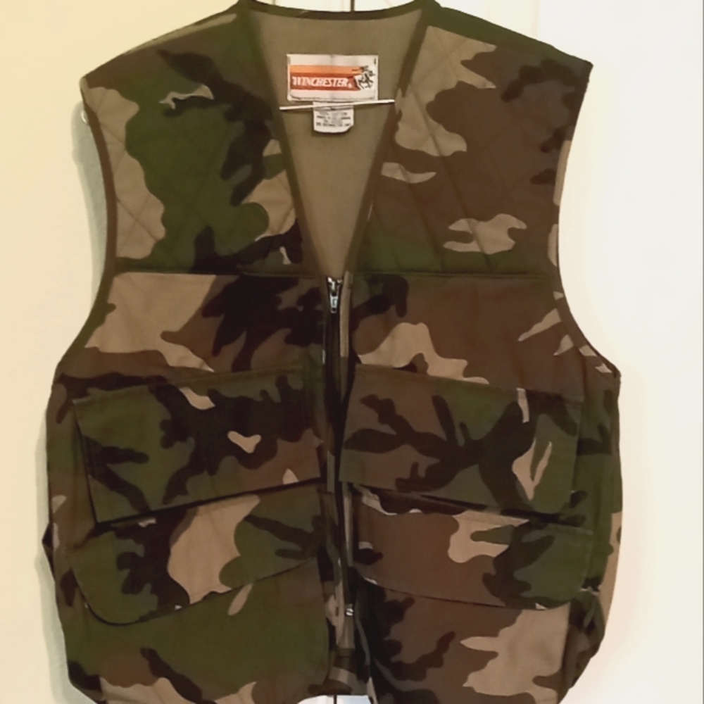Winchester Hunting Jacket Size Medium